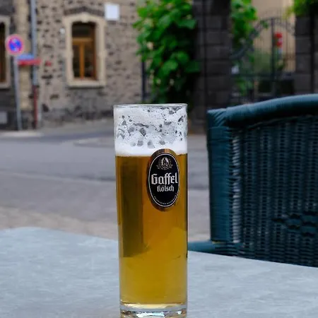 Hotell Burgklause 3*