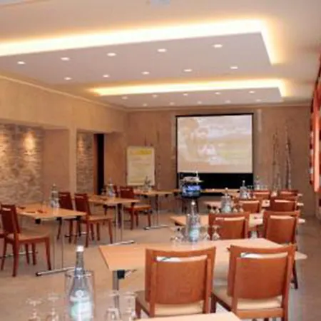 Burgklause Nickenich