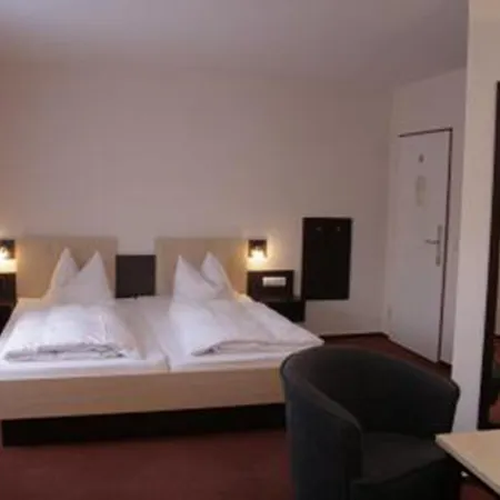 Hotell Burgklause 3*