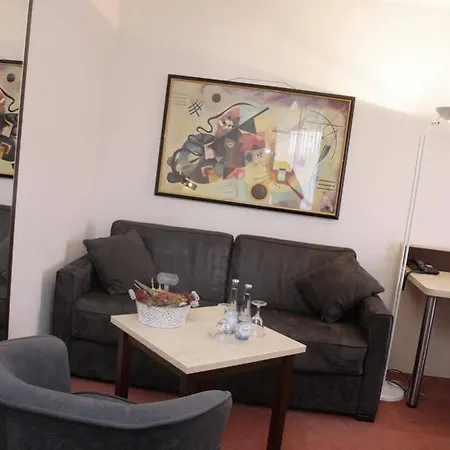 Burgklause Hotell Nickenich