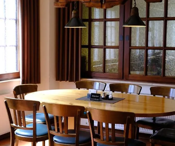 Burgklause 3* Nickenich