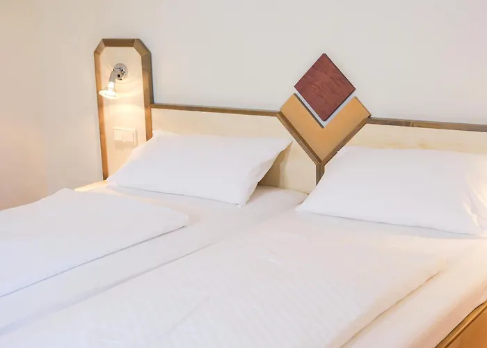 Burgklause Hotel Nickenich