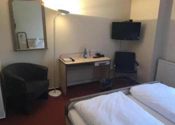 Hotel Burgklause Nickenich